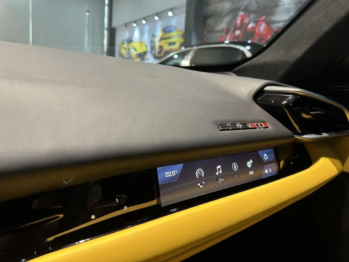 2021 Ferrari 296 3.0T 663HP V6 8DCT PHEV 7.45KWH,autocango,china used car exporter,china ev exporter,chinese used car exporter,chinese used ev exporter