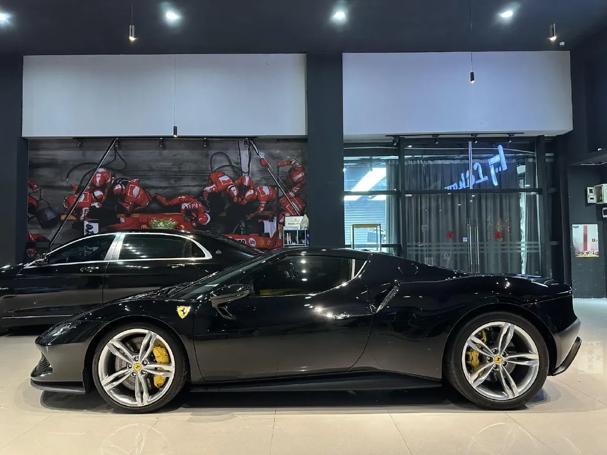 2021 Ferrari 296 3.0T 663HP V6 8DCT PHEV 7.45KWH,autocango,china used car exporter,china ev exporter,chinese used car exporter,chinese used ev exporter