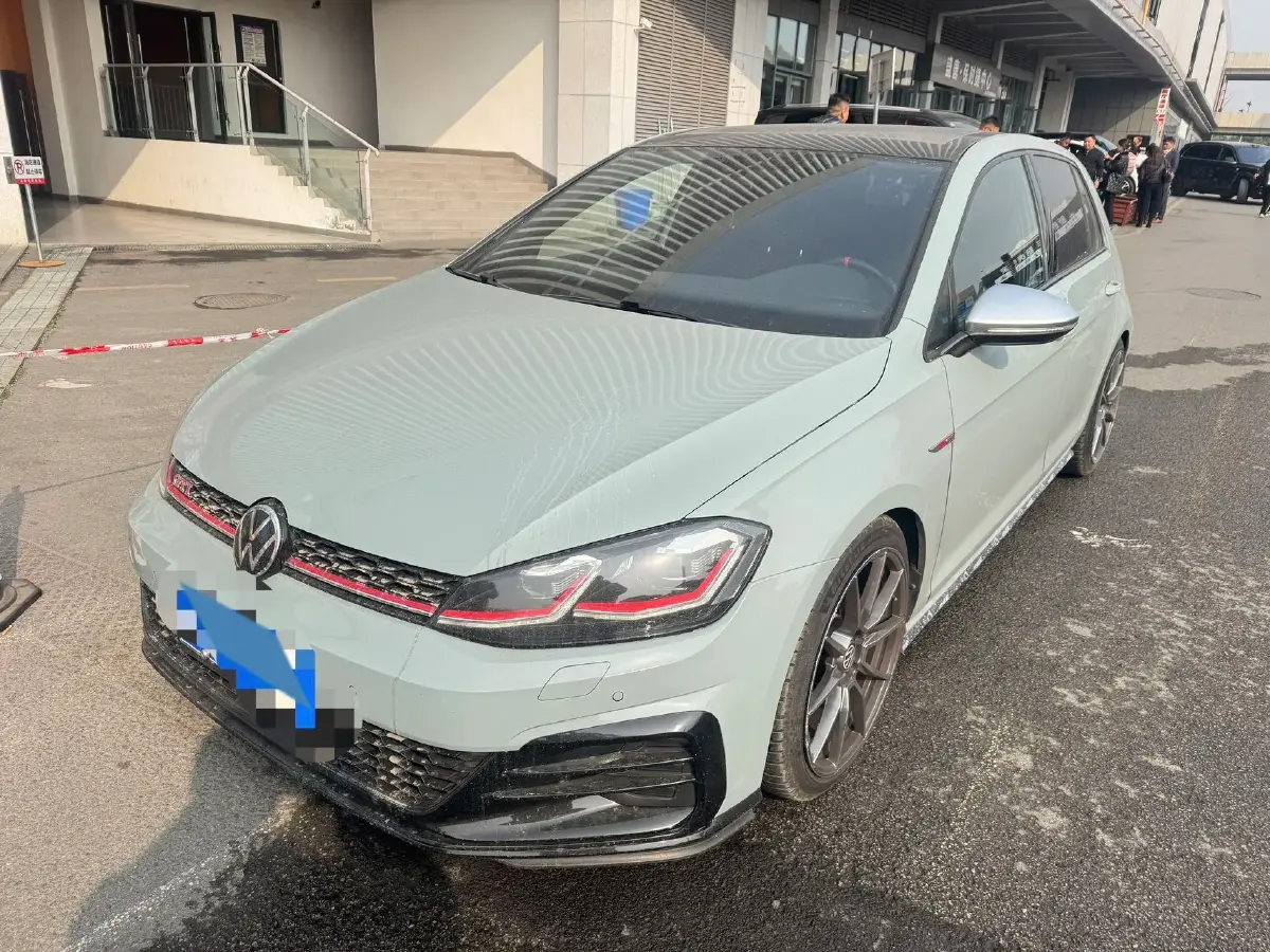 2019 Buick EnvisionPlus 2.0T 260HP L4 9AT