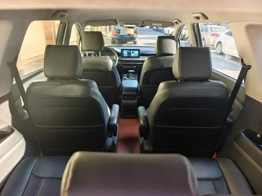 2022 Venucia T60 1.6L 126HP L4 CVT,autocango,china used car exporter,china ev exporter,chinese used car exporter,chinese used ev exporter