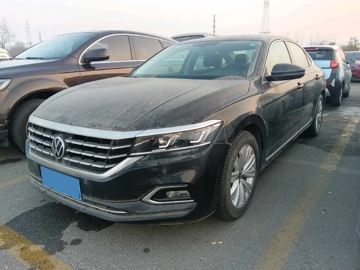 2020 Volkswagen Passat 2.0T 186HP L4 7DCT