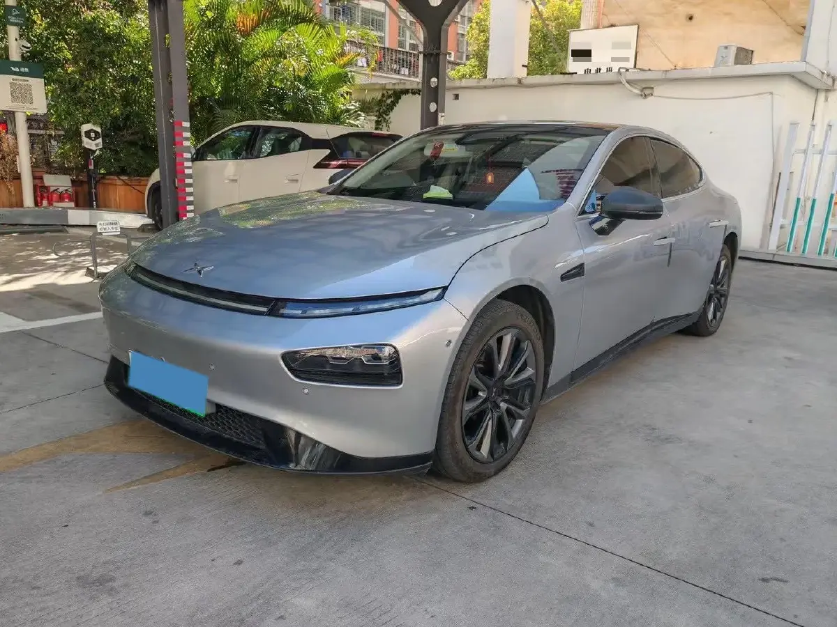 2022 Xpeng P7 BEV 70.8KWH