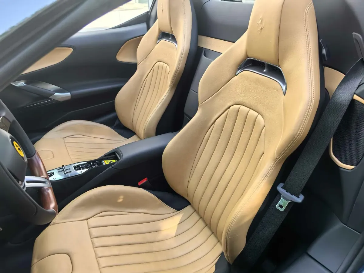 2021 Ferrari SF90 3.9T 781HP V8 8DCT PHEV 7.9KWH,autocango,china used car exporter,china ev exporter,chinese used car exporter,chinese used ev exporter