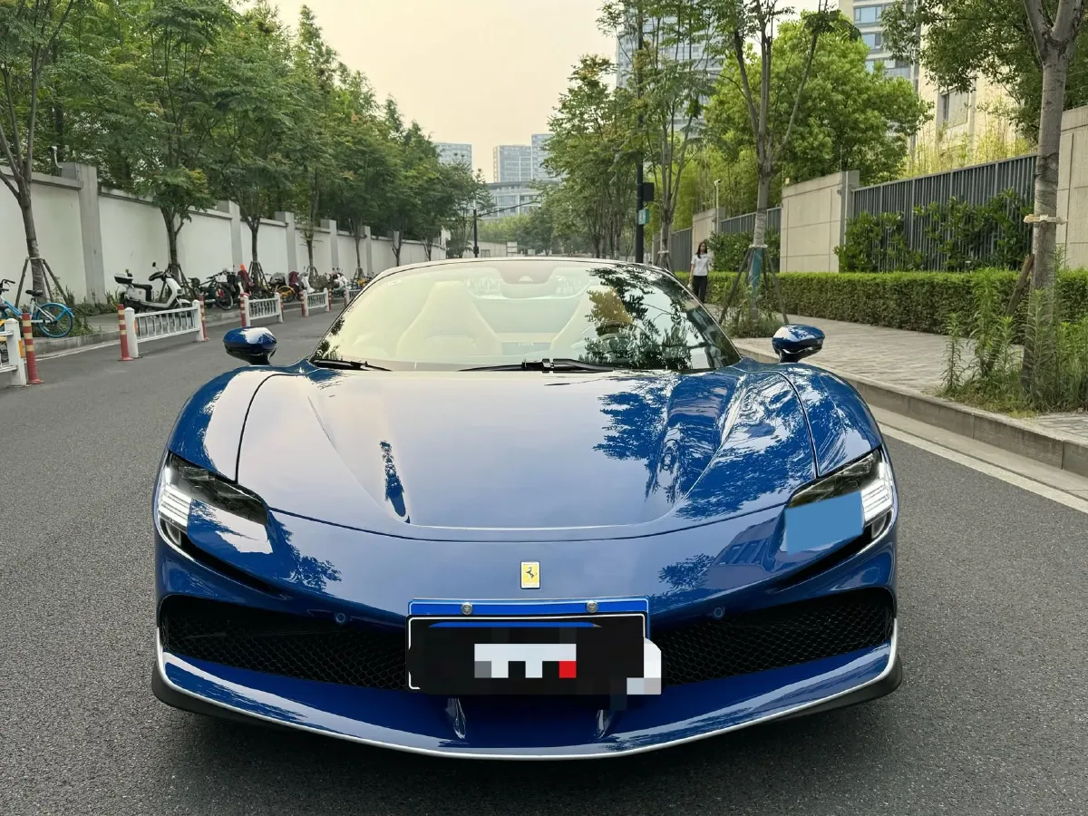 2021 Ferrari SF90 3.9T 781HP V8 8DCT PHEV 7.9KWH,autocango,china used car exporter,china ev exporter,chinese used car exporter,chinese used ev exporter