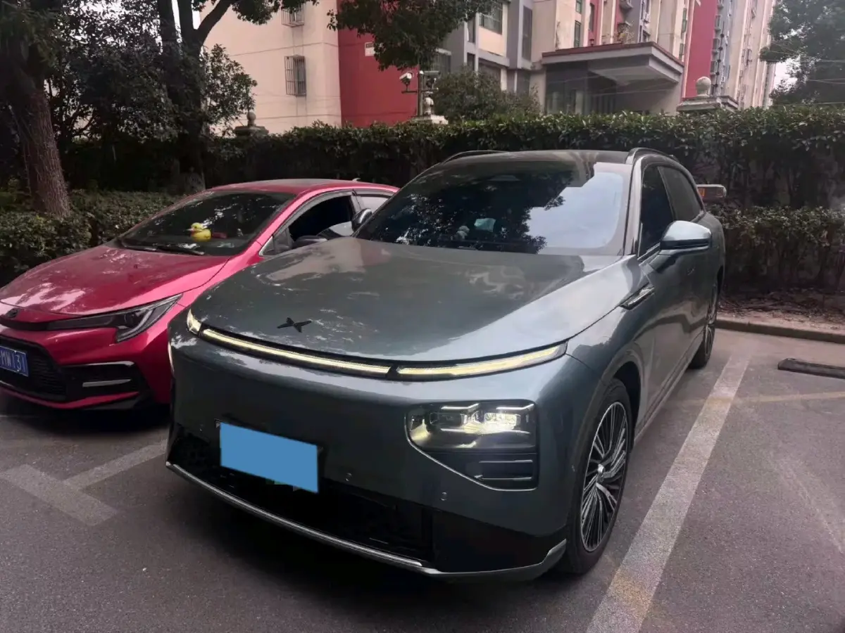 2024 Xpeng G9 BEV 98KWH