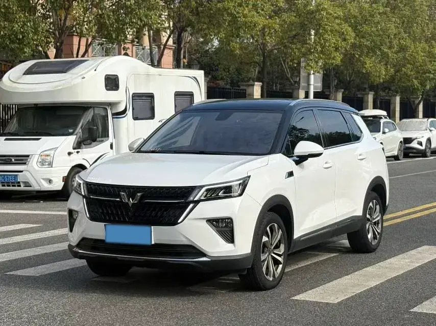 2021 WuLing XingChen 1.5T 147HP L4 CVT
