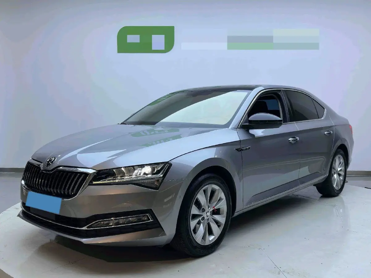 2021 Skoda Superb 1.4T 150HP L4 7DCT