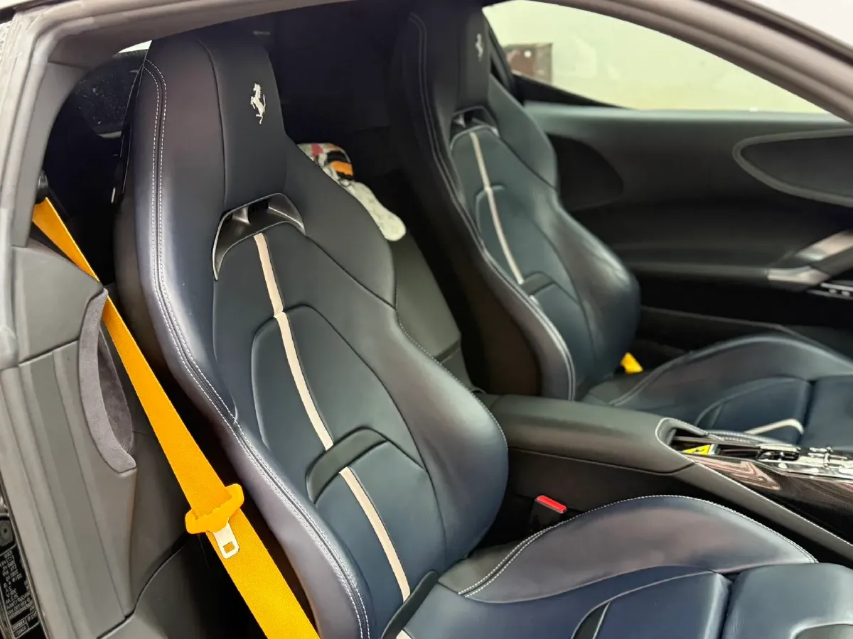 2020 Ferrari SF90 3.9T 781HP V8 8DCT PHEV 7.9KWH,autocango,china used car exporter,china ev exporter,chinese used car exporter,chinese used ev exporter