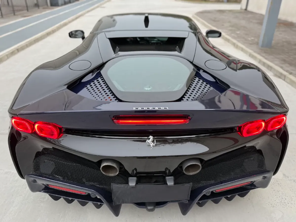 2020 Ferrari SF90 3.9T 781HP V8 8DCT PHEV 7.9KWH,autocango,china used car exporter,china ev exporter,chinese used car exporter,chinese used ev exporter