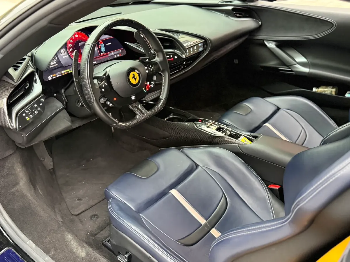 2020 Ferrari SF90 3.9T 781HP V8 8DCT PHEV 7.9KWH,autocango,china used car exporter,china ev exporter,chinese used car exporter,chinese used ev exporter