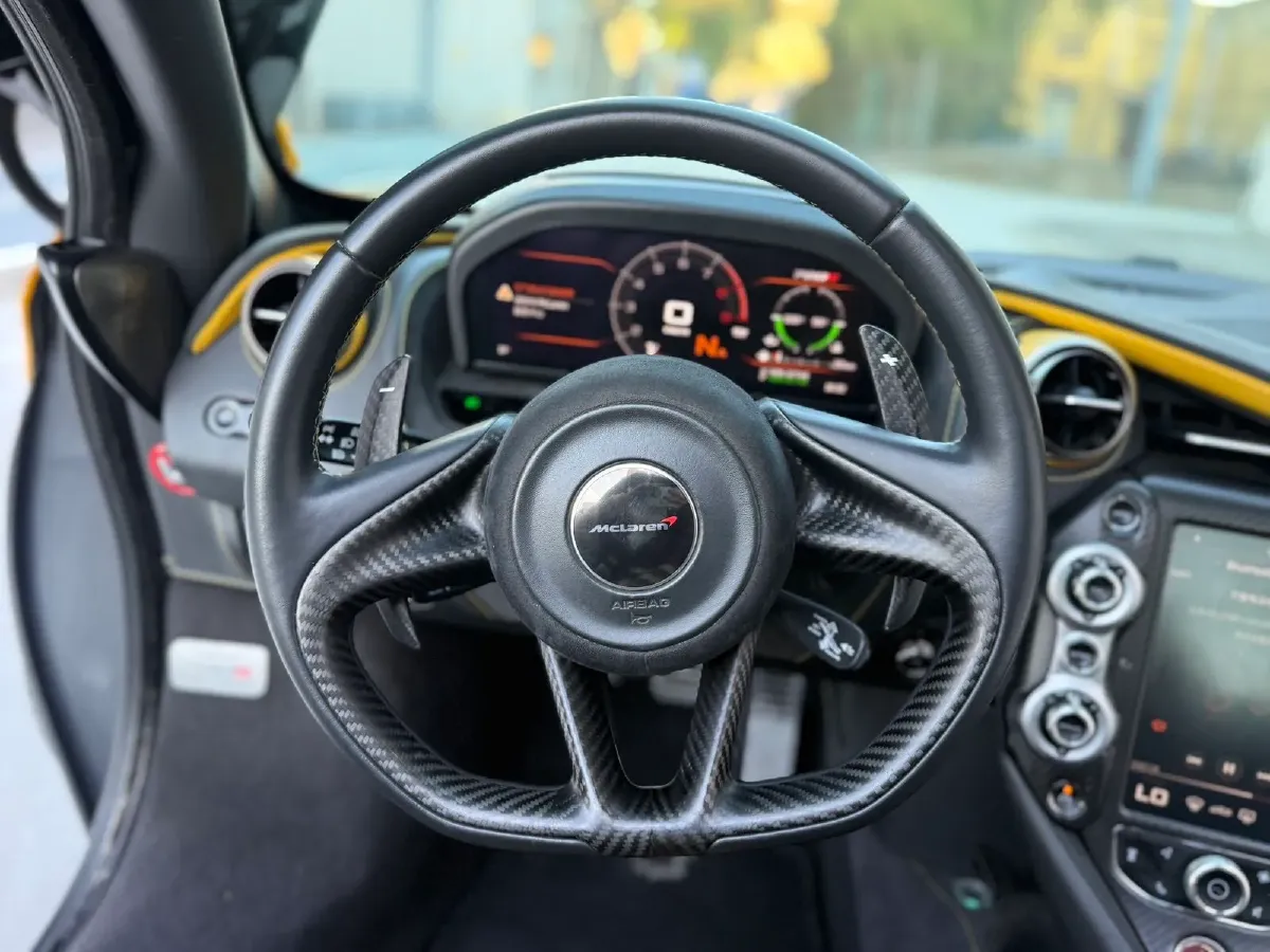 2017 McLaren 720S 4.0T 720HP V8 7DCT,autocango,china used car exporter,china ev exporter,chinese used car exporter,chinese used ev exporter