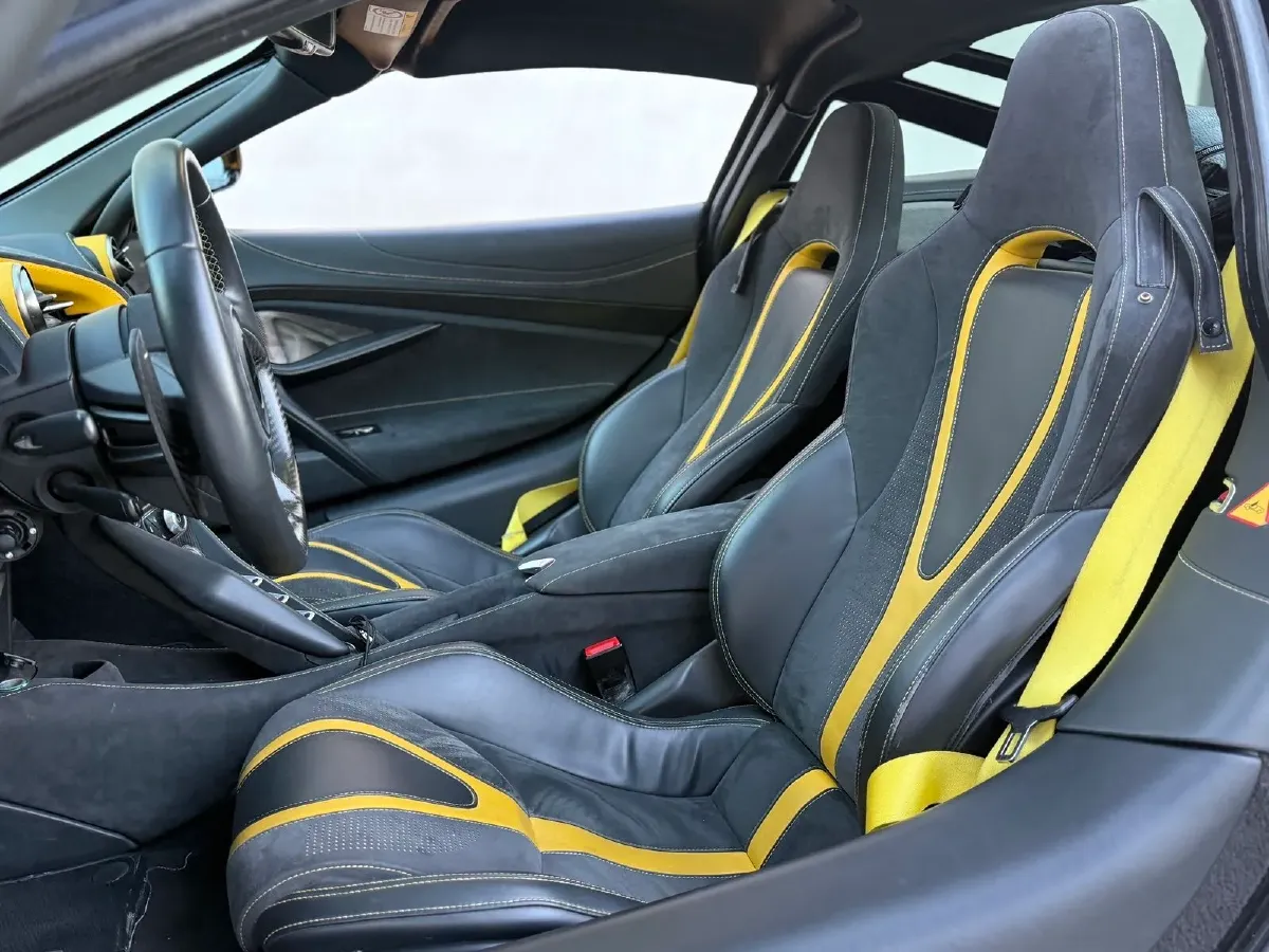 2017 McLaren 720S 4.0T 720HP V8 7DCT,autocango,china used car exporter,china ev exporter,chinese used car exporter,chinese used ev exporter