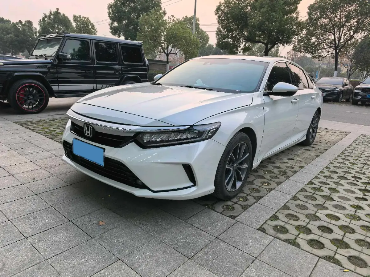 2022 Honda Inspire 1.5T 194HP L4 CVT