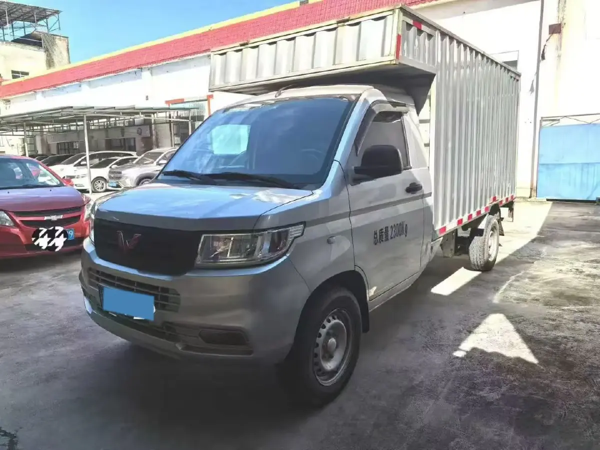 2019 WuLing RongGuang New Truck 1.5L 107HP L4 5MT