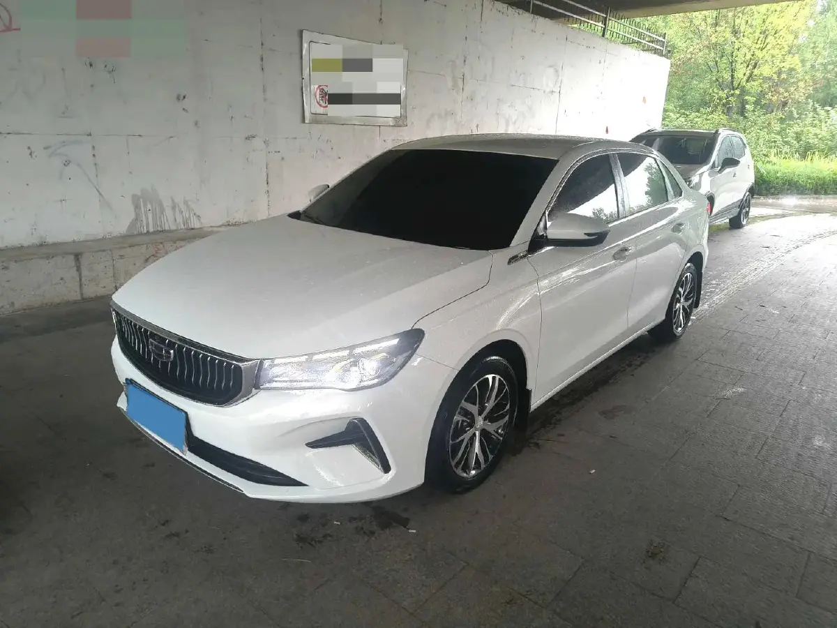2023 Geely Emgrand 1.5L 127HP L4 5MT