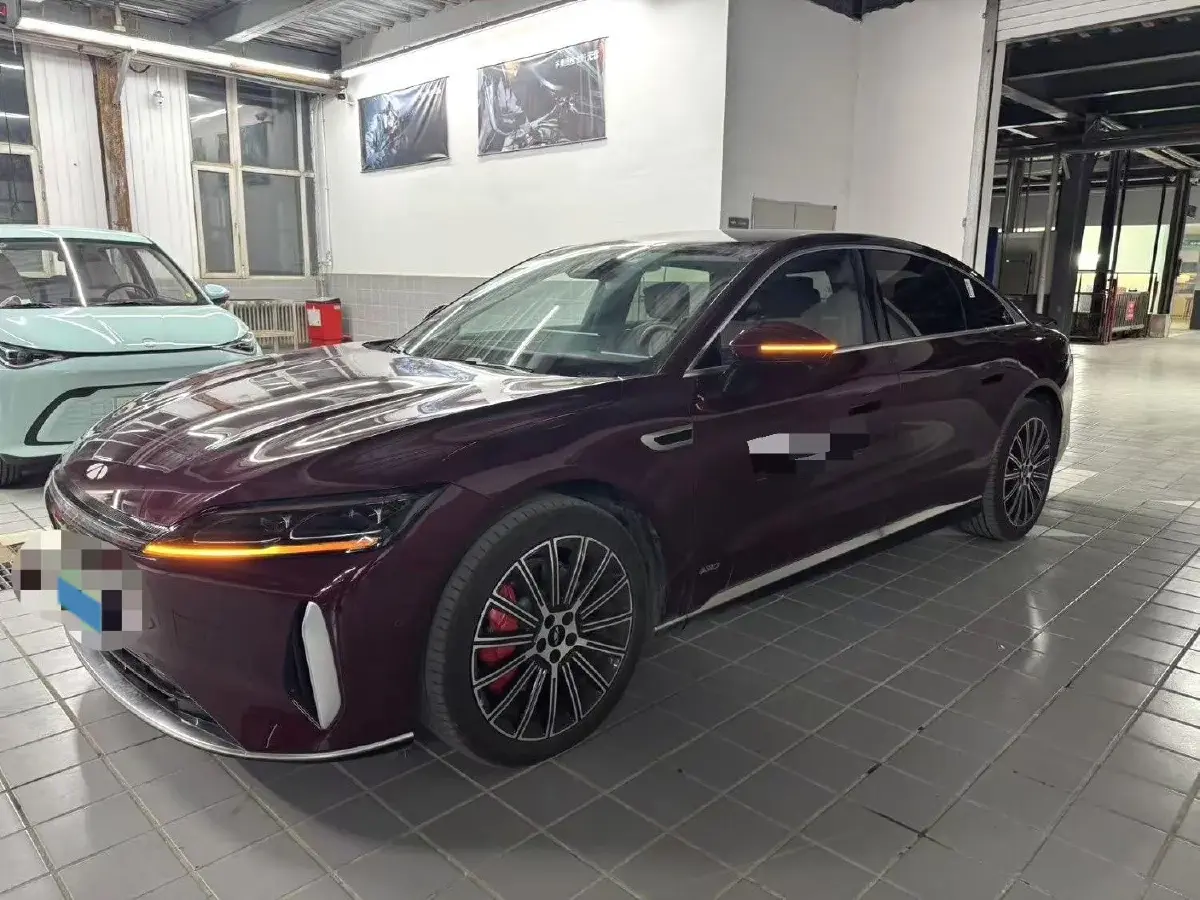 2025 Fulwin FulwinA9L 1.5T 156HP L4 1DHT PHEV