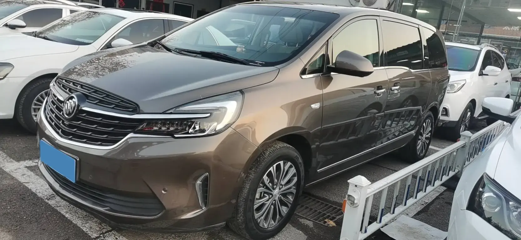 2021 Buick GL8 2.0T 237HP L4 9AT