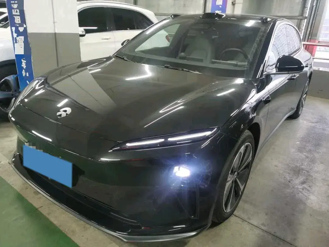 2024 NIO ET5T BEV 75KWH