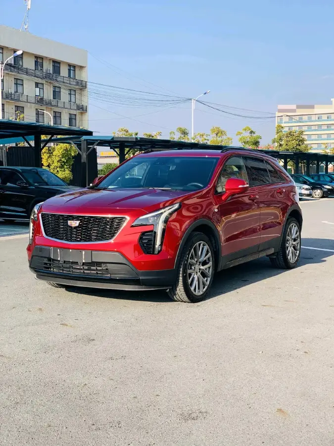 2022 Cadillac XT4 2.0T 237HP L4 9AT