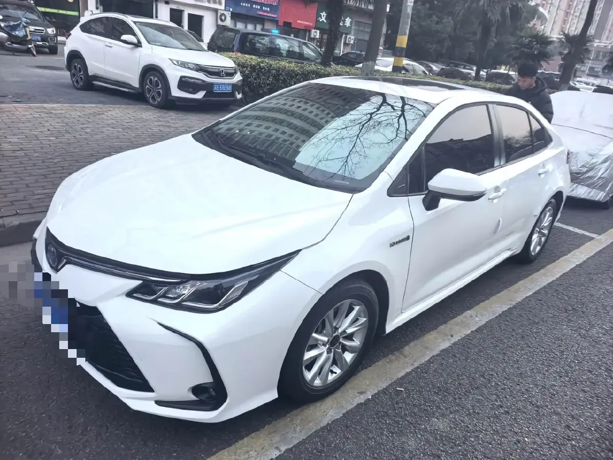 2023 Toyota Corolla 1.8L 98HP L4 E-CVT Hybrid