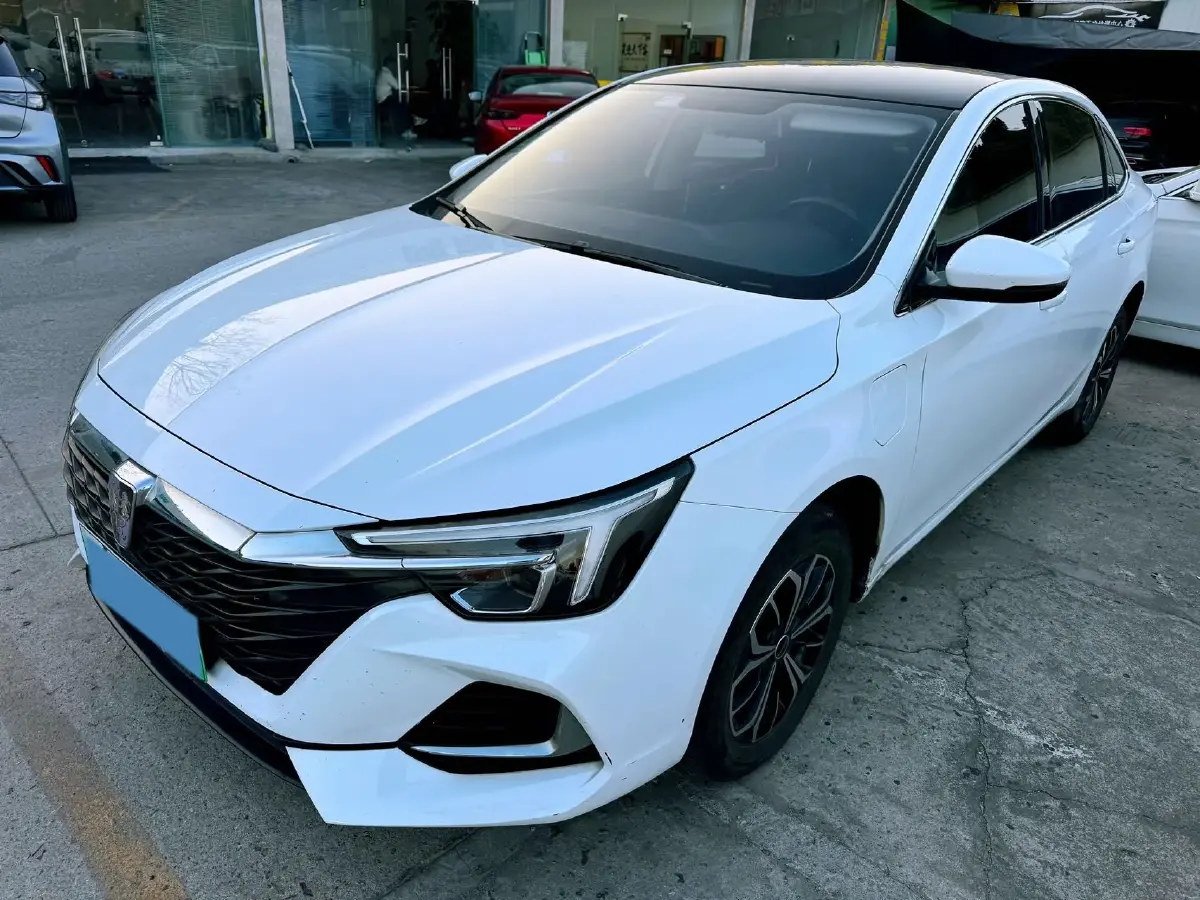 2022 Roewe RX5 eMAX 1.5T 169HP L4 AMT PHEV 16.6KWH