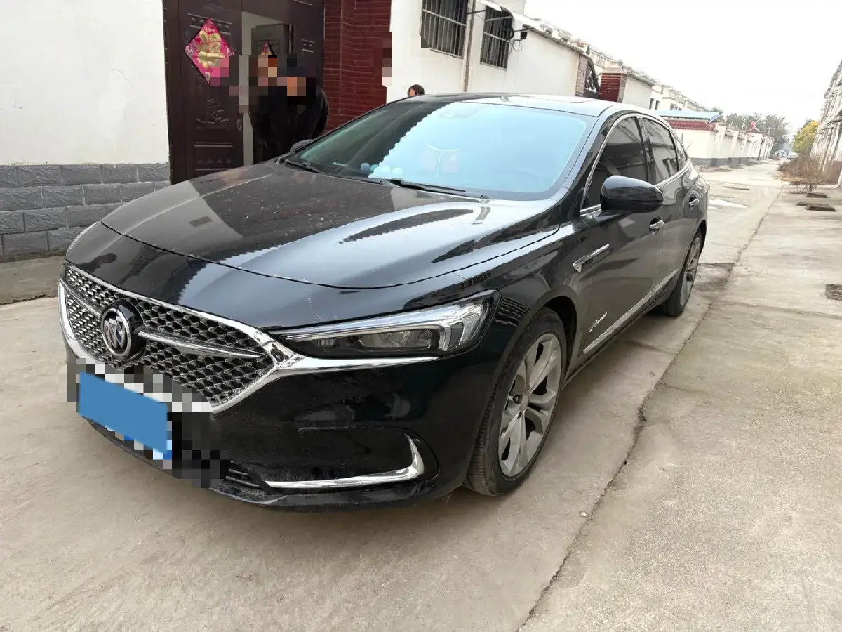 2022 Buick Larcosse 2.0T 237HP L4 9AT