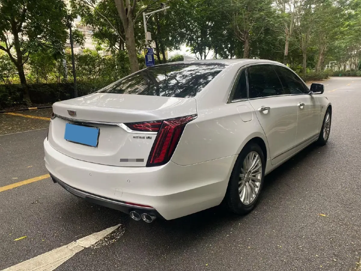 2022 Cadillac CT6 2.0T 237HP L4 10AT,autocango,china used car exporter,china ev exporter,chinese used car exporter,chinese used ev exporter