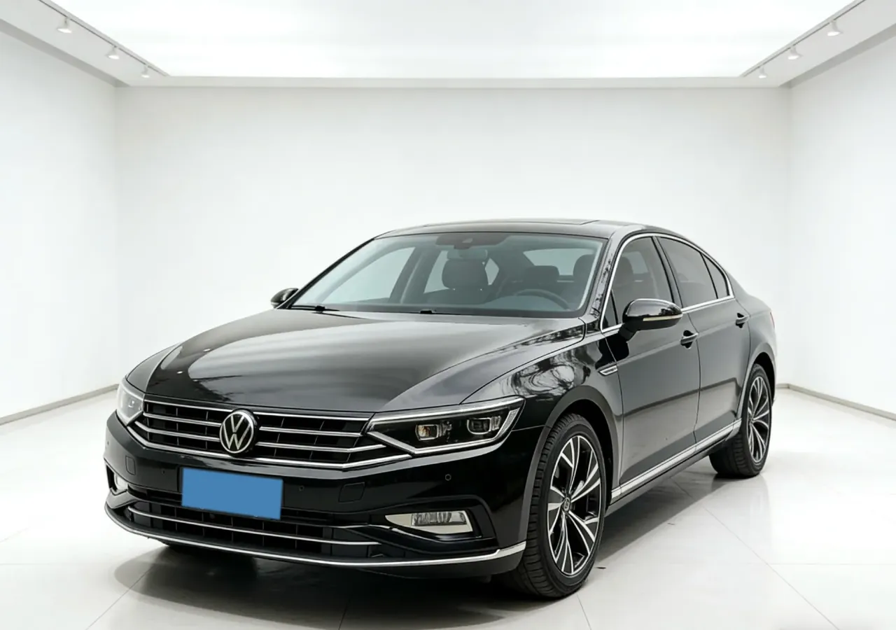 2020 Volkswagen Magotan 2.0T 186HP L4 7DCT,autocango,china used car exporter,china ev exporter,chinese used car exporter,chinese used ev exporter