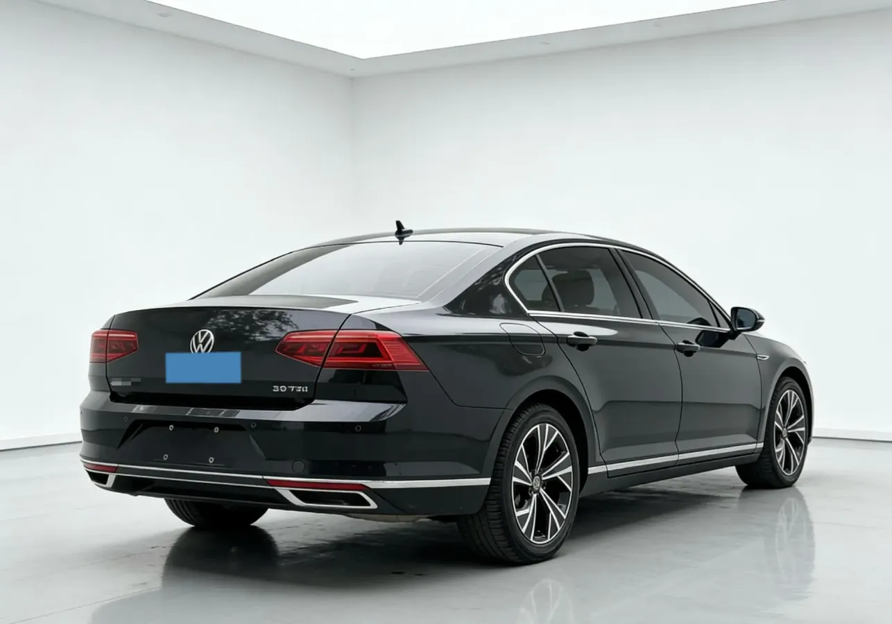 2020 Volkswagen Magotan 2.0T 186HP L4 7DCT,autocango,china used car exporter,china ev exporter,chinese used car exporter,chinese used ev exporter