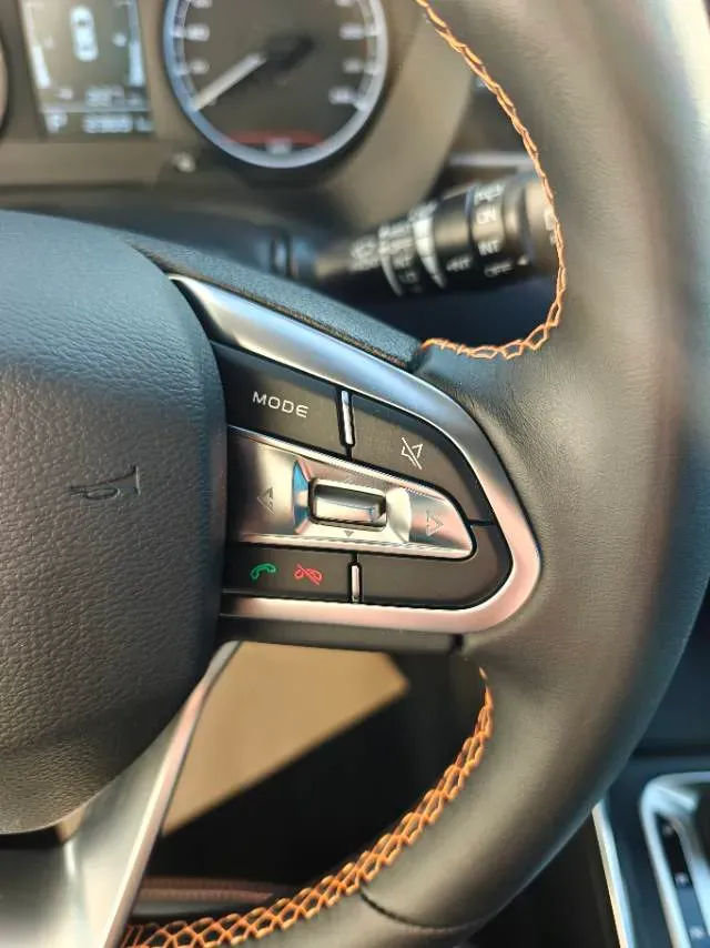 2022 Livan X3 PRO 1.5L 113HP L4 CVT,autocango,china used car exporter,china ev exporter,chinese used car exporter,chinese used ev exporter