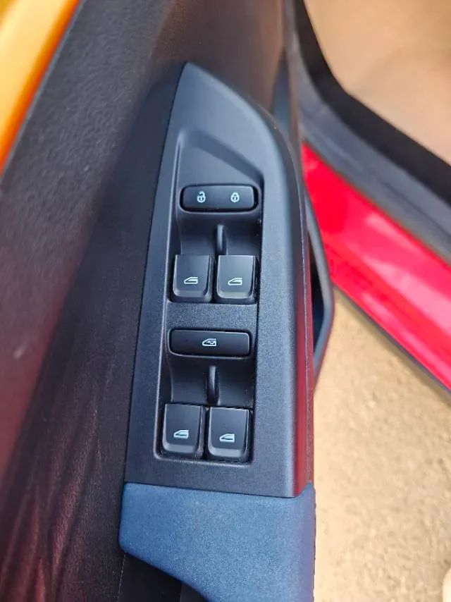 2022 Livan X3 PRO 1.5L 113HP L4 CVT,autocango,china used car exporter,china ev exporter,chinese used car exporter,chinese used ev exporter