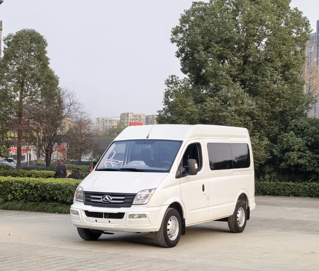 2019 MAXUS XinTu V80 2.0T 139HP L4 6MT
