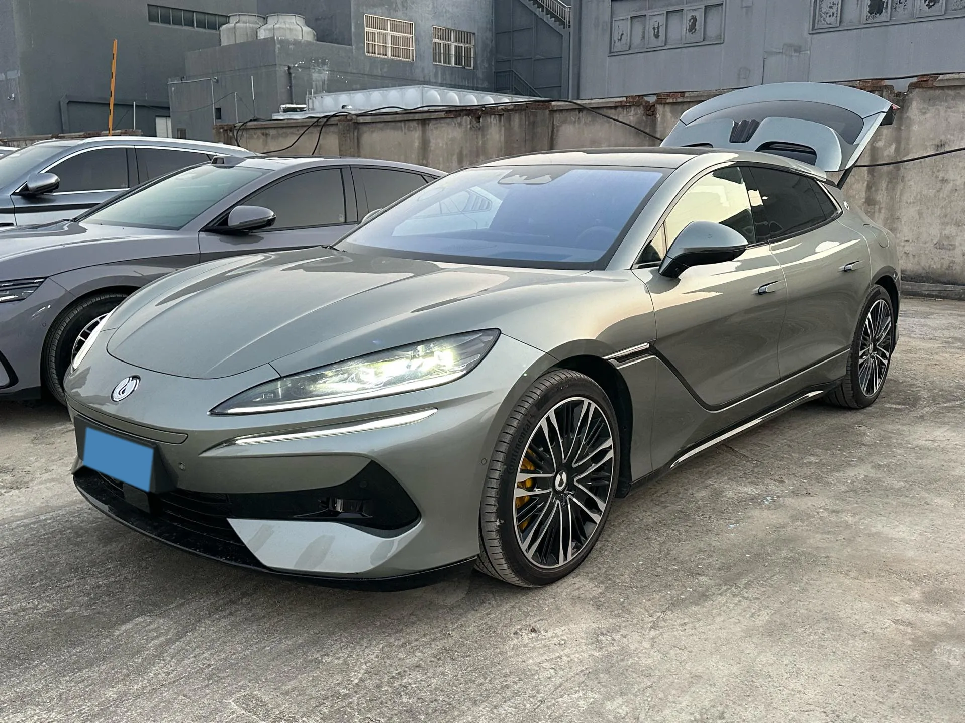 autocango,china used car exporter,china ev exporter,chinese used car exporter,chinese used ev exporter