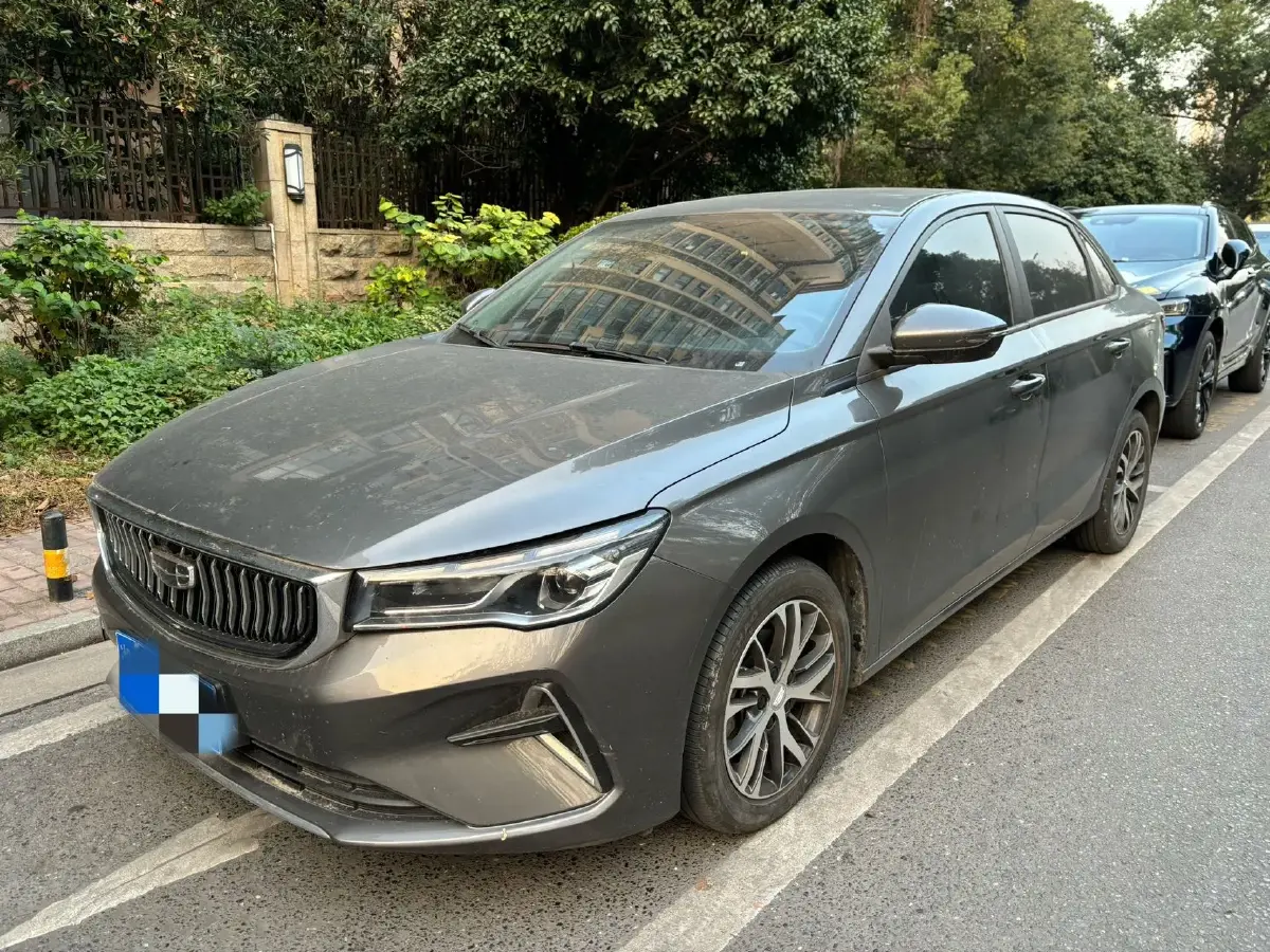 2022 Geely Emgrand 1.5L 114HP L4 5MT