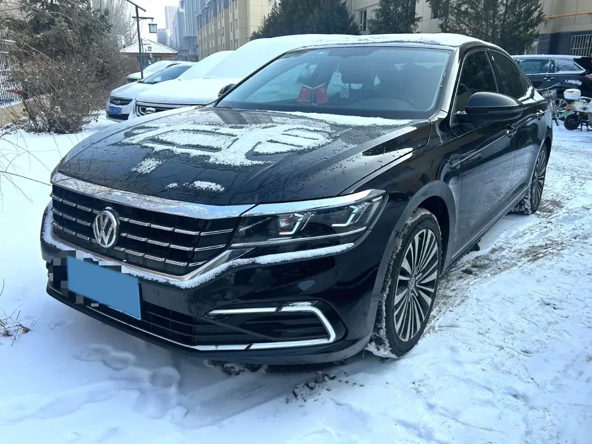 2021 Volkswagen Passat 2.0T 186HP L4 7DCT