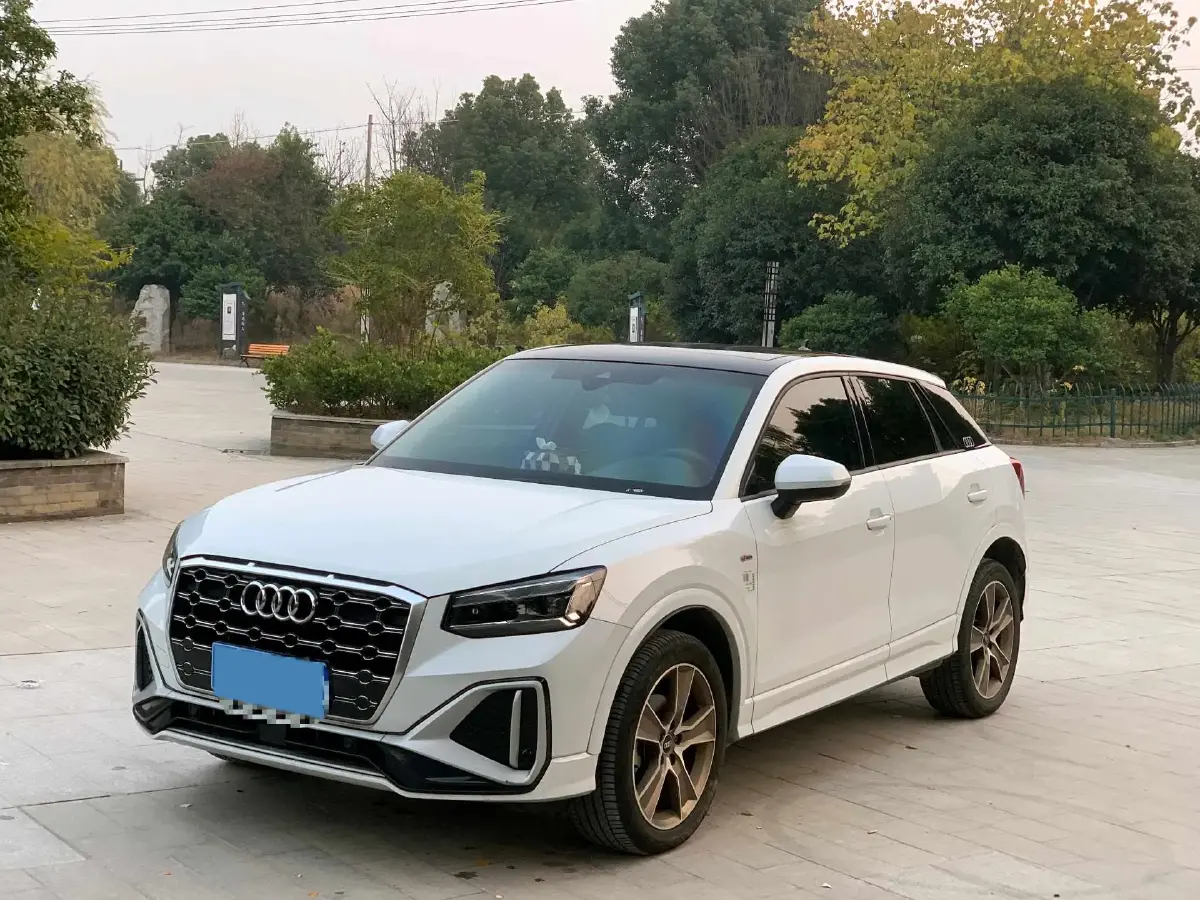 2022 Audi Q2L 1.4T 150HP L4 7DCT