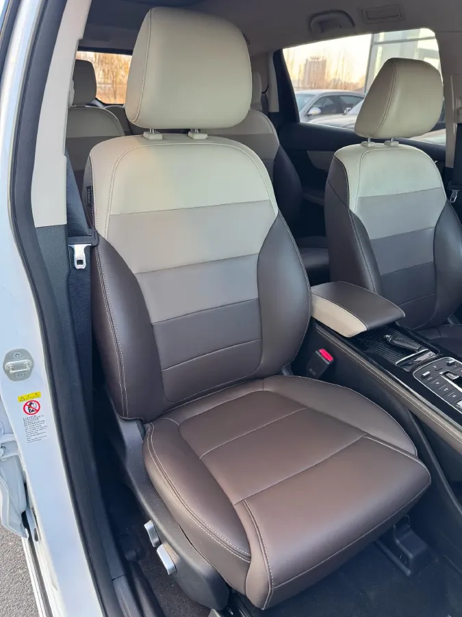 2022 Skyworth HT-i 1.5L 110HP L4 E-CVT PHEV 21.68KWH,autocango,china used car exporter,china ev exporter,chinese used car exporter,chinese used ev exporter