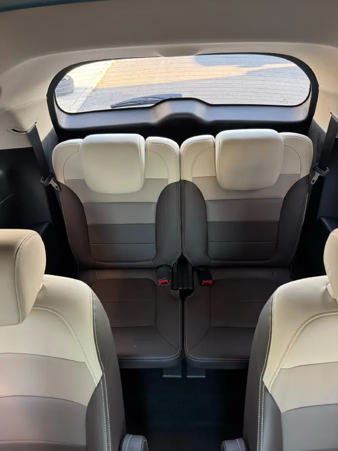 2022 Skyworth HT-i 1.5L 110HP L4 E-CVT PHEV 21.68KWH,autocango,china used car exporter,china ev exporter,chinese used car exporter,chinese used ev exporter