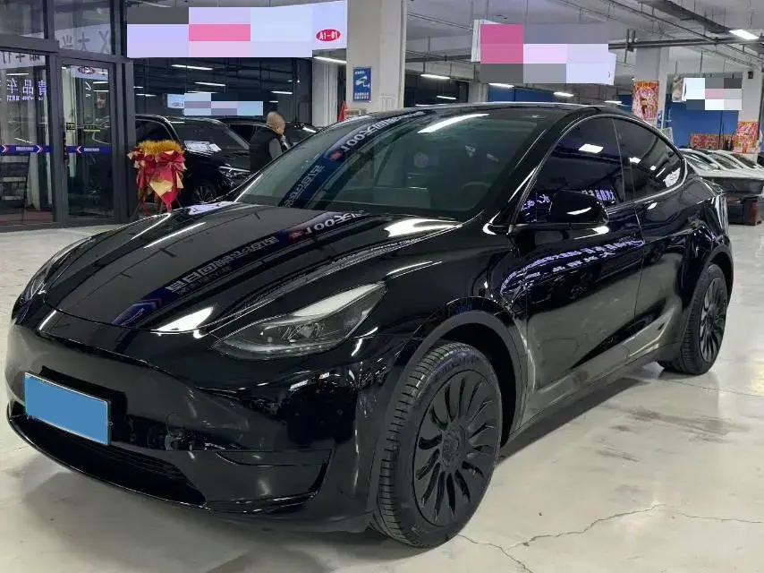 2022 Tesla Model Y BEV 60KWH