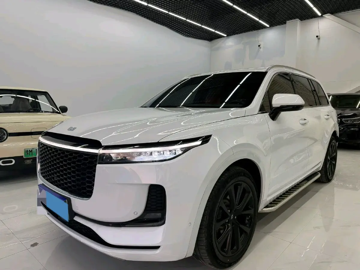 2021 Li ONE Range Extended 131HP REEV 40.5KWH
