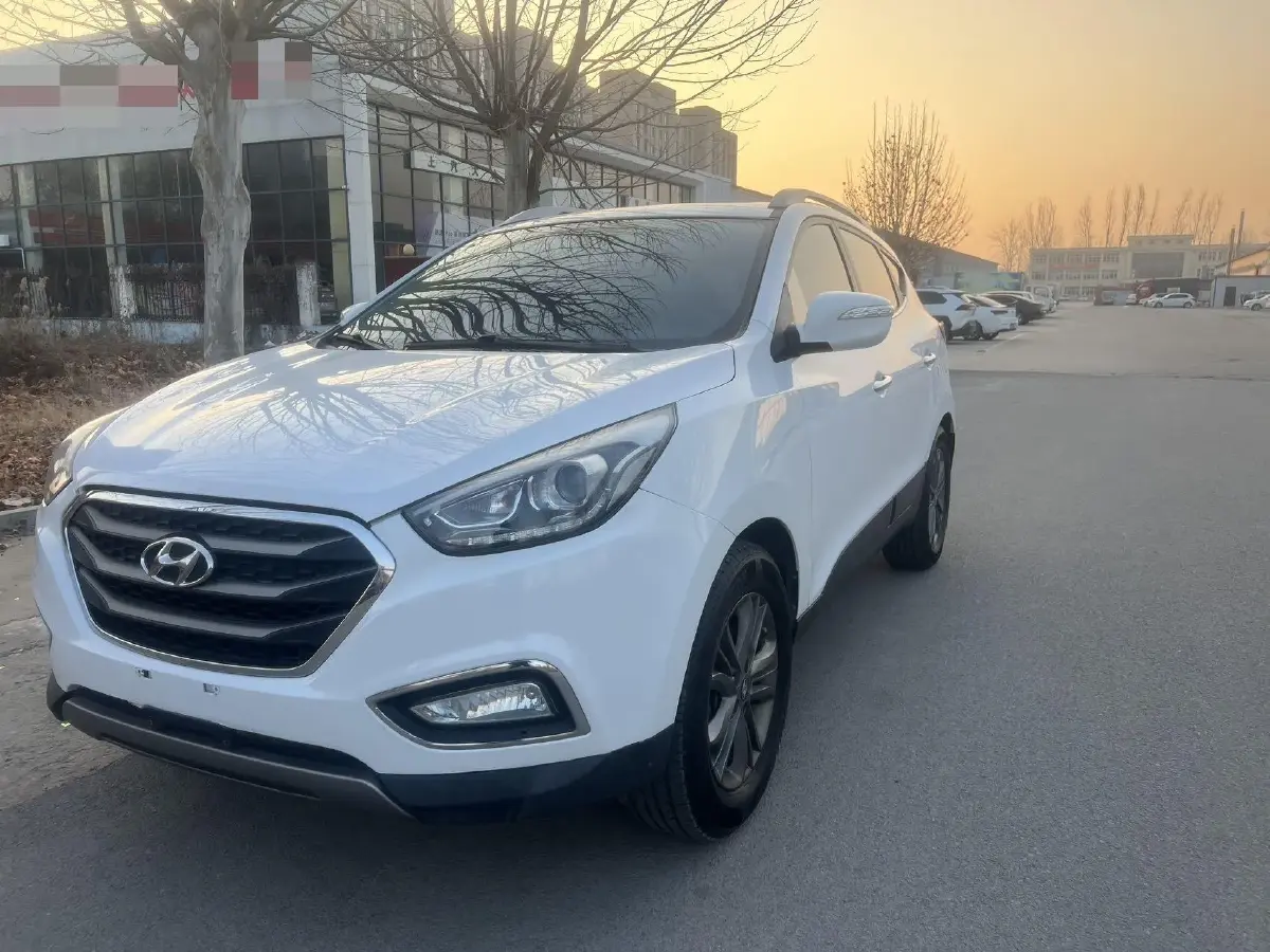 2015 Hyundai ix35 2.0L 160HP L4 6AT