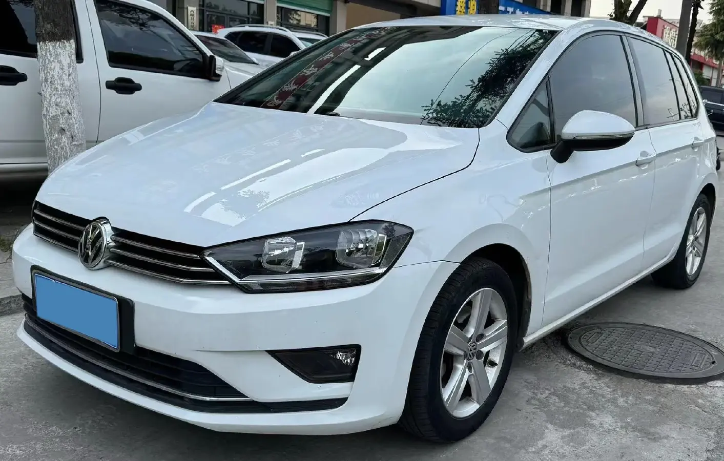2018 Volkswagen Golf Sportsvan 1.6L 110HP L4 6AT