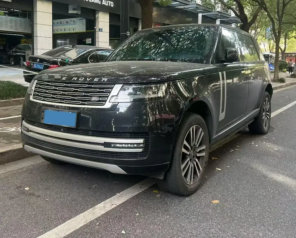 2024 Land Rover Range Rover 3.0T 400HP L6 8AT