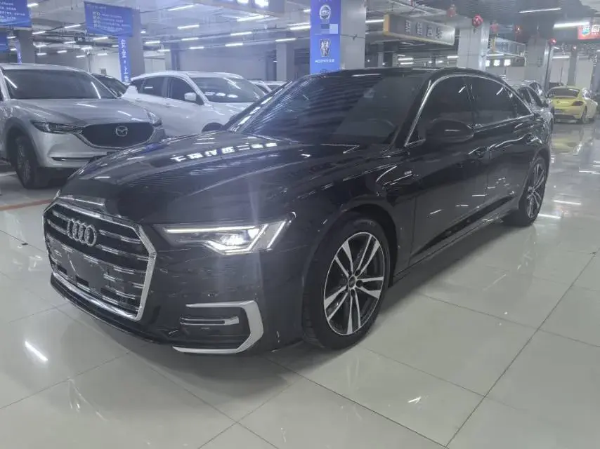 2024 Audi A6L 2.0T 190HP L4 7DCT