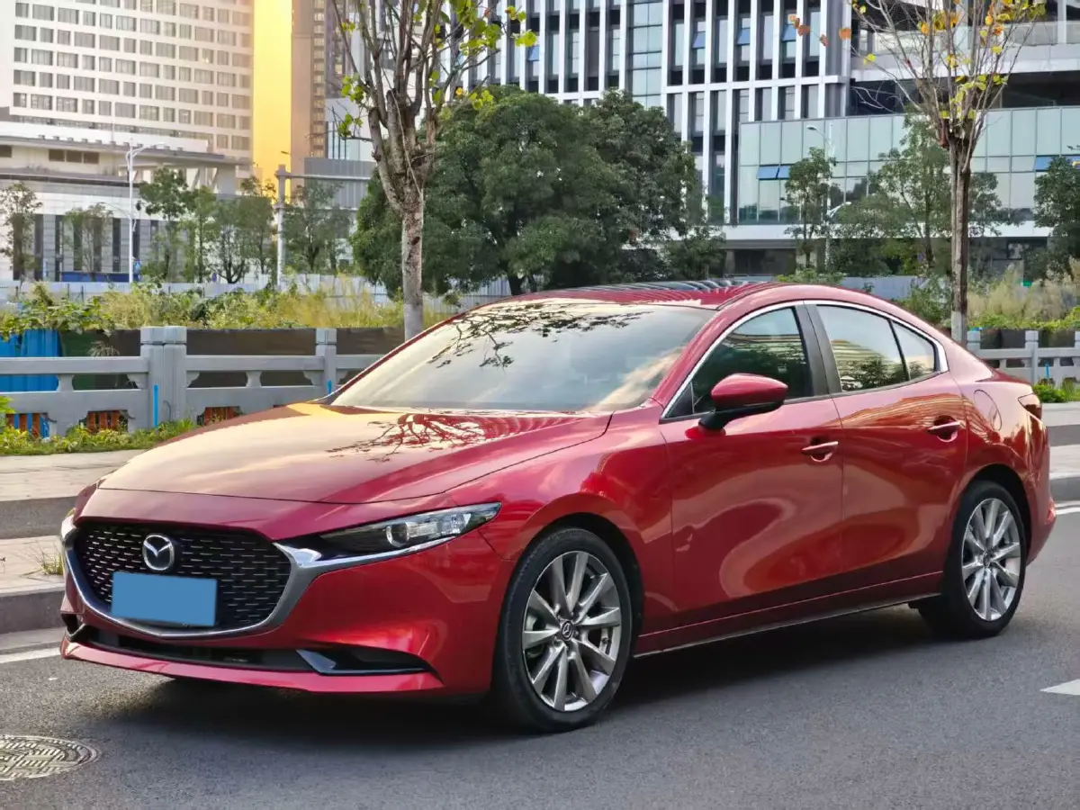 2020 Mazda 3 Axela 2.0L 158HP L4 6AT
