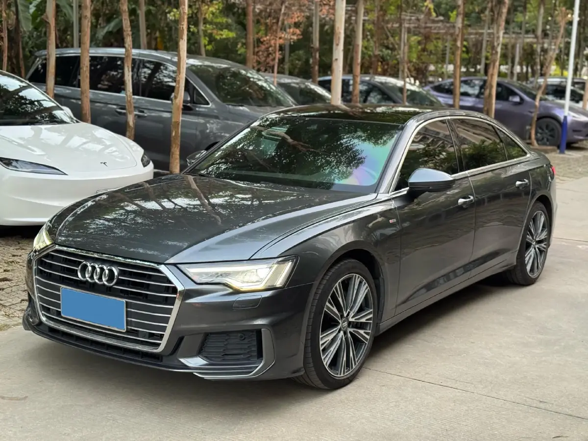 2022 Audi A6L 2.0T 224HP L4 7DCT