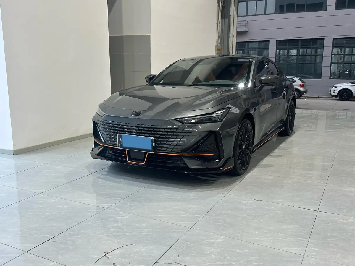 2023 ChangAn UNI-V 1.5T 188HP L4 7DCT