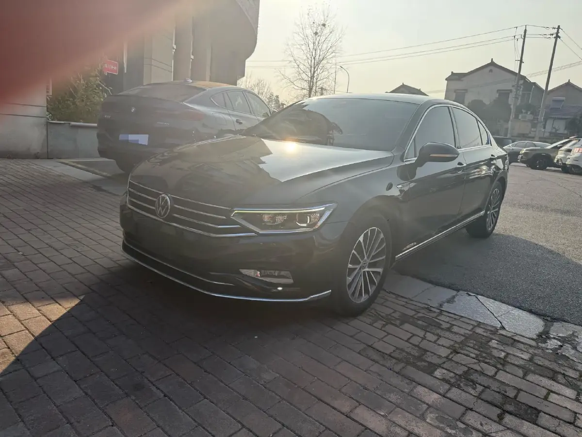 2020 Volkswagen Magotan 2.0T 220HP L4 7DCT