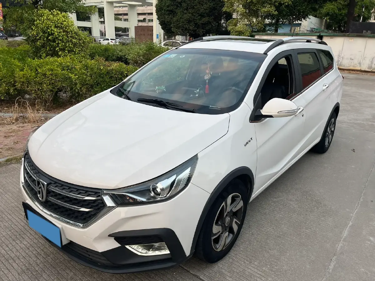 2018 BaoJun 360 1.5L 112HP L4 6MT