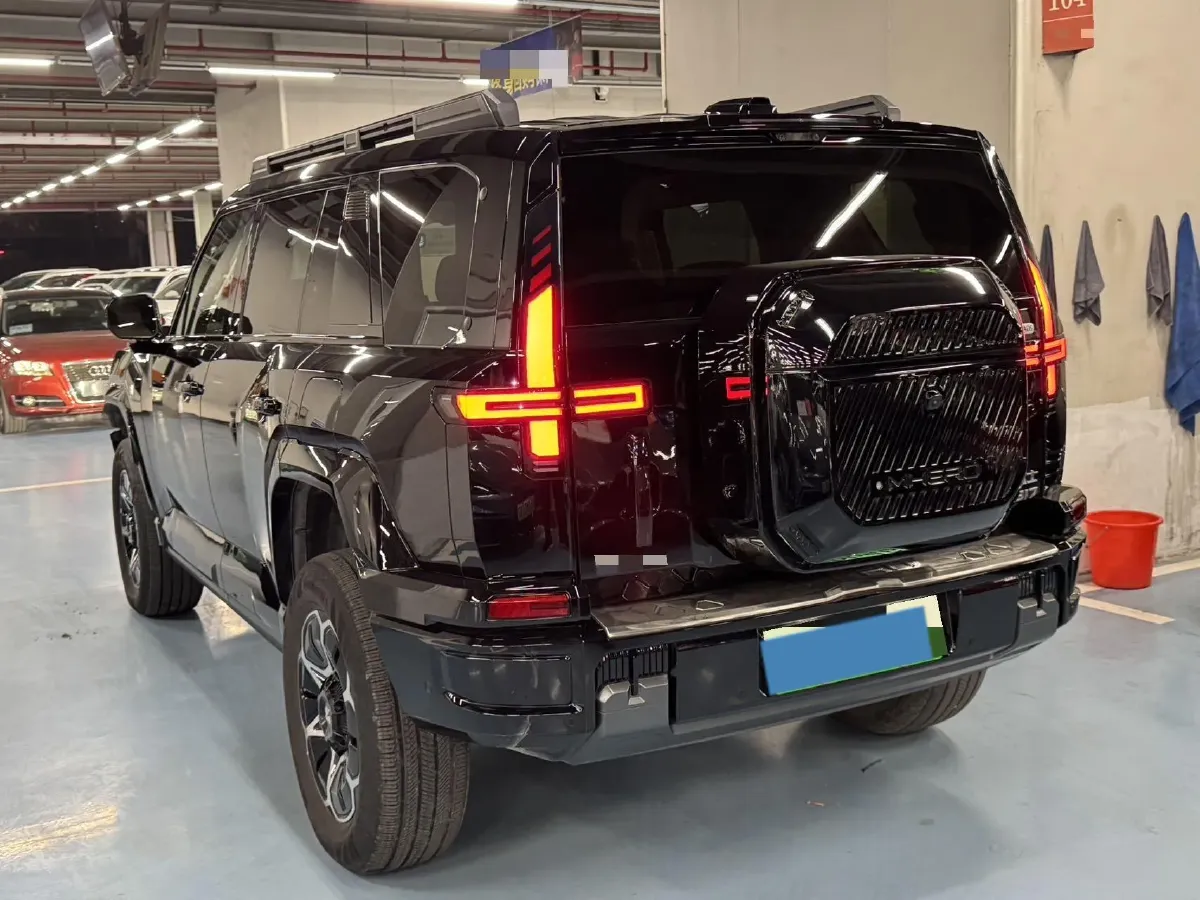 2025 Jetour Zongheng G700 2.0T 211HP L4 2DHT PHEV,autocango,china used car exporter,china ev exporter,chinese used car exporter,chinese used ev exporter